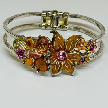 Floral Daisy Clamper Bracelet