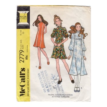 Vintage 1971 McCall's Sewing Pattern 2779, Young Junior/Teen Dress in 3 Versions, High Neck, Princess Seams, Size 11/12 Bust 32 