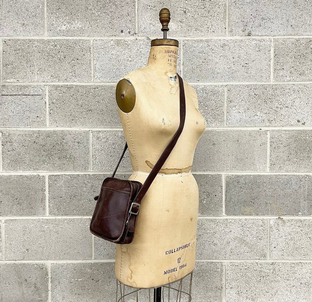 Vintage Coach Crossbody Bag Retro 1990s Camera bag + Genuine