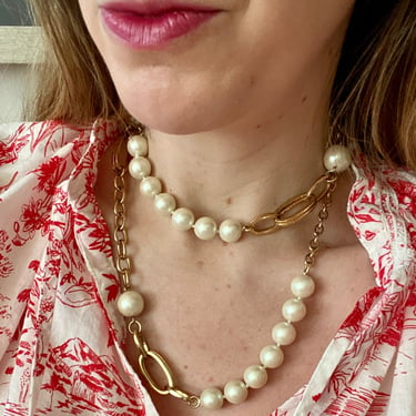 90s Estate Long Pearl and Gold Chain Toggle Necklace