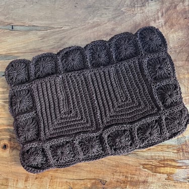 vintage 1940s brown crochet knit art deco style clutch purse 