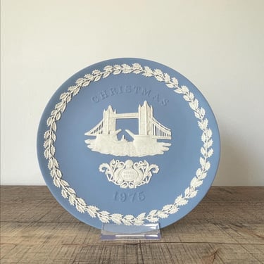 Vintage Wedgwood Pale Jasper Blue Jasperware - Christmas 1975 Tower Bridge Commemorative Plate 