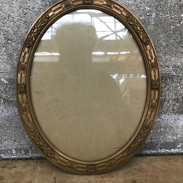 Vintage Oval Frame (Seattle)