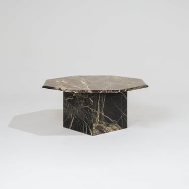 TABLE BASSE HEXAGONAL, MARBRE NOIR, 1970s