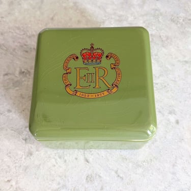 Vintage Queen Elizabeth Silver Jubilee Trinket Box Crown Devon Fortnum and Mason 