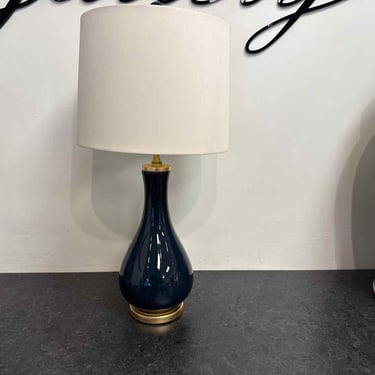 Porcelain Pine Green Vase Lamp