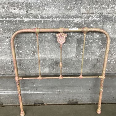 Fun Steel Trellis (Seattle)