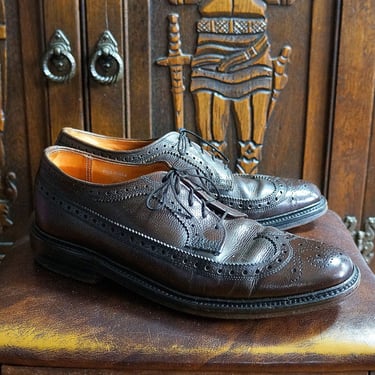 Vintage Brogues • Brown • Pebbled Leather • Longwing Wingtips • Mens 8 • Dress Shoes • Scotch Grain • Long Wings • Ambassadors by Miles 