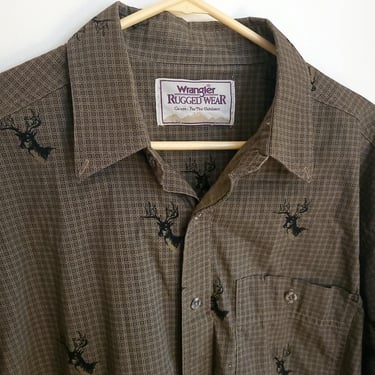 Vintage 1990's Wrangler Rugged Wear Whitetail Deer Print Button Down Shirt / XL 