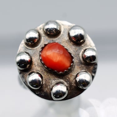 70's sterling red cat's eye size 6.75 shield ring, big beaded 925 silver chatoyant oval glass tribal hippie solitaire 