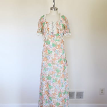 Vintage 1970s Floral Maxi Dress