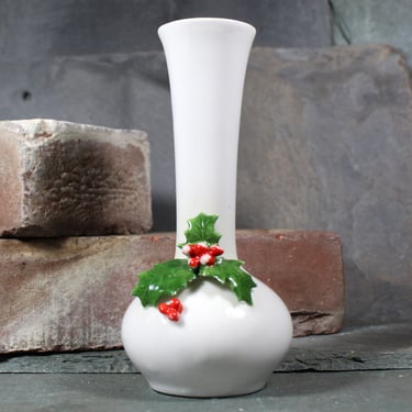 Norcrest Vintage Ceramic Holly Vase | Circa 1950s | Made in Japan | Vintage Christmas Decor | Classic Holly Motif 