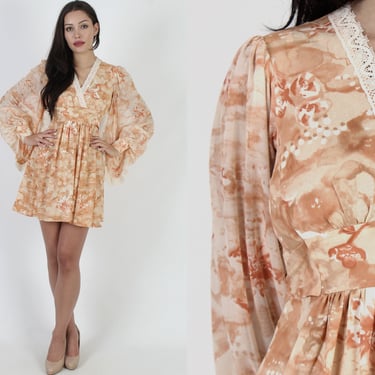 Kimono Sleeve Dress / Watercolor Pumpkin Floral Dress / Angel Sleeves Short Bohemian Dress / Vintage 70s V Neck Festival Wrap 