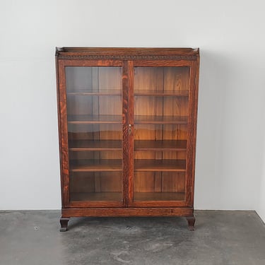 Antique Tiger Oak Glass Curio Cabinet by Rockford Chair & Furniture Co. 