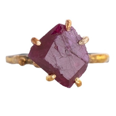 OOAK Exceptional Ruby Small Stone Ring - Oxidized Silver with 14k Rose White Gold + 18k Yellow Gold Claws