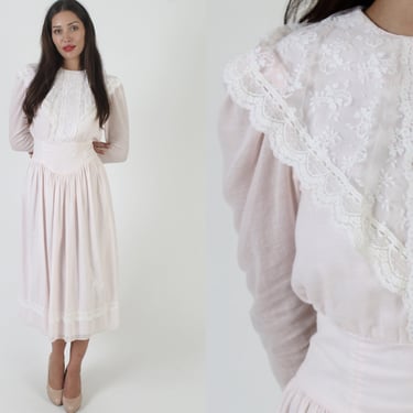 1980s Jessica McClintock Lace Flapper Style Dress / Vintage Pale Pink Antique Sheer Lace / Large Collar Victorian Lawn Outfit 