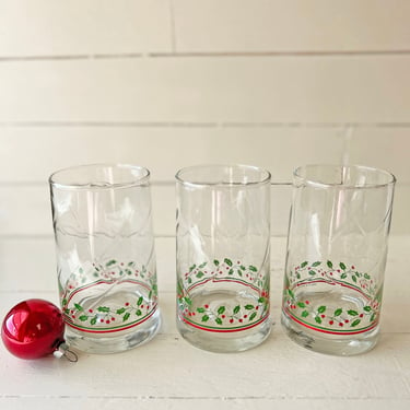 Vintage Holly Berry Christmas, Holiday Drinking Glasses, Set of 4 | Family Tradition, Santa Milk Glass, Tumblers, Highballs 