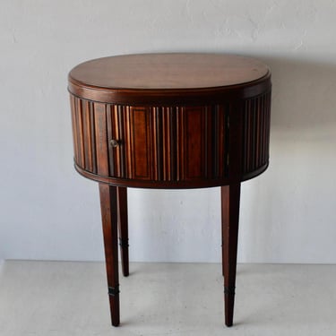 Vintage French Louis XV Style Oval Bedside Cabinet Side Table 