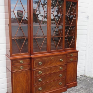 John Stuart Flame Mahogany Two Part Breakfront China Cabinet Cupboard 3811