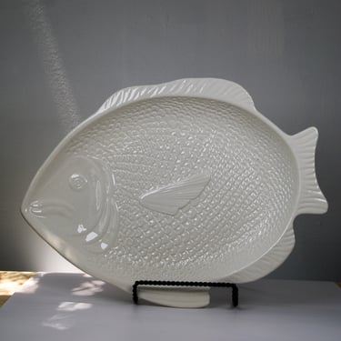 1979 White Ceramic Fish Platter