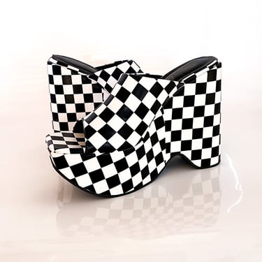 Chase + Chloe Checkerboard Platform Wedges, sz. 7.5