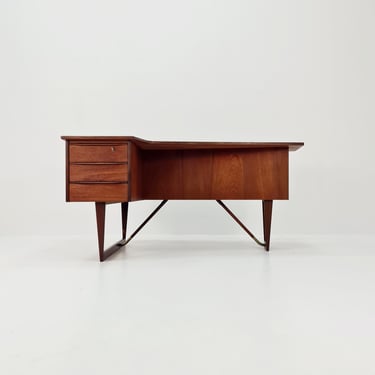 Danish teak desk model Executive Desk by Peter Lovig Nielsen for Hedensted, 1960s 