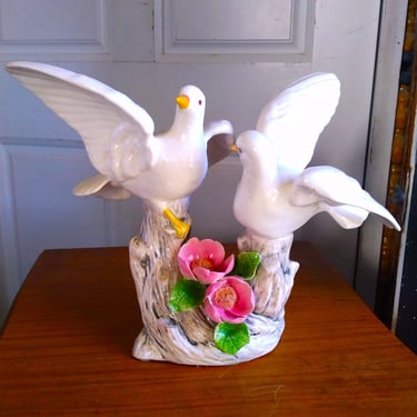VINTAGE Large LoveBirds Figurine, Shabby Chic Home Decor, Birthday Gift 