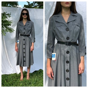 1950's Dress / Forties Daywear / L'aiglon Deadstock Dress / War Era / Gray Rayon Dress / Large Black Plastic Buttons / Shoulder Pads Dress 