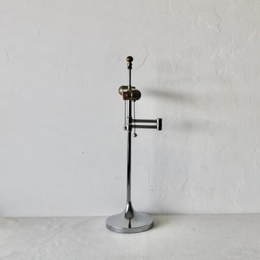 Laurel Lamp Co. Chrome Tulip Style Two Bulb Table Lamp Vintage Mid-Modern 