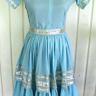 Faye Creations Vintage Western Women's Two Piece Patio Set, Circle Skirt, Silver & Light Blue Skirt and Blouse, Approx. XSmall (see meas.) 