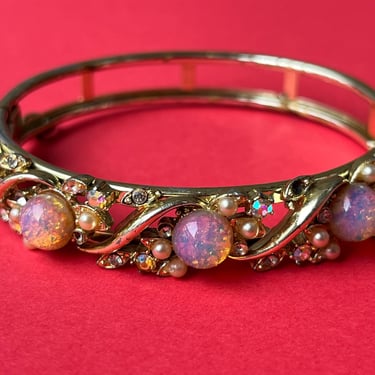 Lisner moon glow bracelet 1960s pink rhinestone and pearls floral statement cuff 