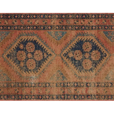 Vintage Heriz Rug - 9'5" x 3'2"