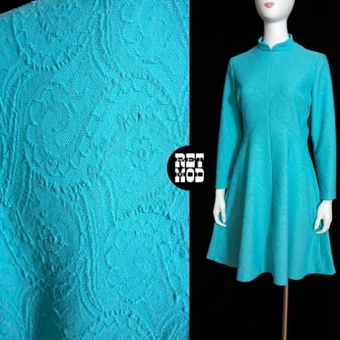Flattering Vintage 60s 70s Turquoise Blue Paisley Patterned Double Knit Long Sleeve Polyester Dress 