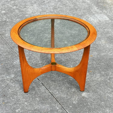 Mid-Century Modern Silhouette Side Table by Lane Furniture Co. 