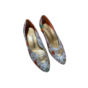 Vintage 80s Leather White Multicolor Pattern Gold Accent Kitten Heel Pumps 
