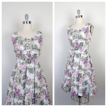 Vintage 1950s cotton floral dress fit and flare sundress day dress summer 