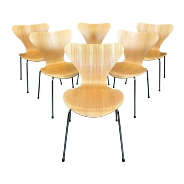 Six Vintage Danish Mid Century "Serie 7" Dining Chairs by Arne Jacobsen 