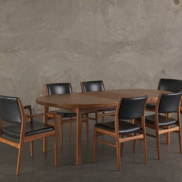 DANISH MODERN TEAK DINING TABLE WITH 6 CHAIRS