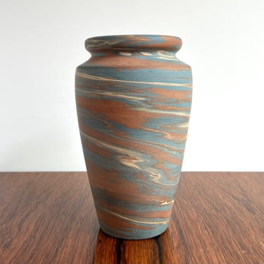 Niloak Mission Swirl Pottery Vase 6” - Arts and Crafts Era 