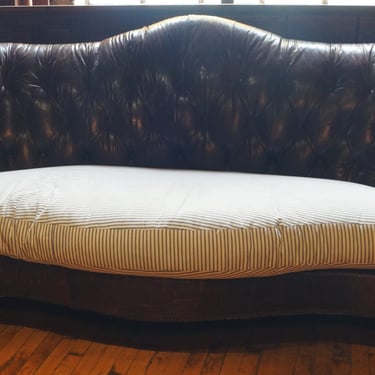 Leather Chesterfield Sofa w Striped Seat Cushion