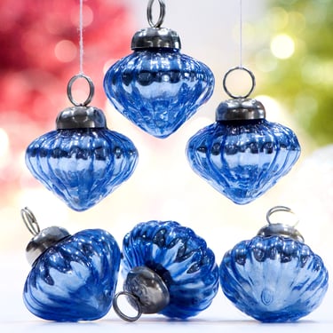 VINTAGE: 5pcs - Small Thick Mercury Glass Ornaments - Mid Weight Kugel Style Ornaments - Unique Find - SKU 