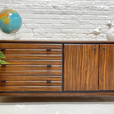 Mid Century Modern Long DRESSER / CREDENZA by American of Martinsville, c. 1960's 
