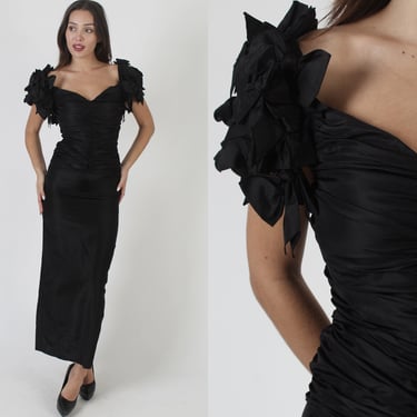 Gothic Shoulder Ruffle Zum Zum Brand 80s Prom Maxi Dress, Vintage Goth Red Carpet Long Gown Size 7 