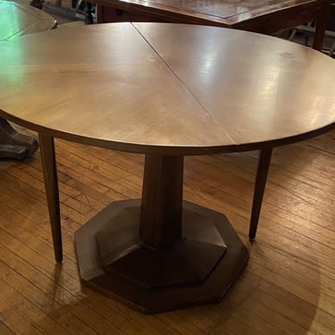 MCM Table w Octagon Base 2 Legs and 2 Leaves