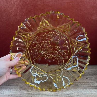 Federal Glass Intaglio Fruit Pioneer Amber Yellow Ruffle Dish for Display or Serving 