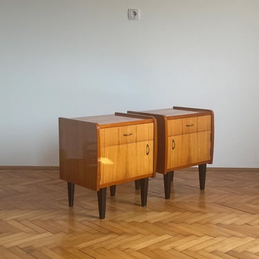 SET of 2 Mid Century Bedside Tables / Vintage Wooden Nightstands / Yugoslavian Cabinet Tables / Bedroom Furniture / 1960s 