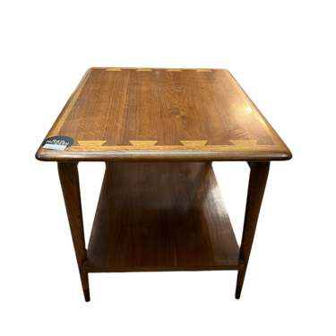 MCM Lane Acclaim Side Table Maple and Elm