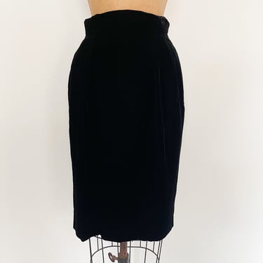 Gorgeous ‘80s ultra high waist Anne Klein 11 rayon velvet skirt, black velvet XS 