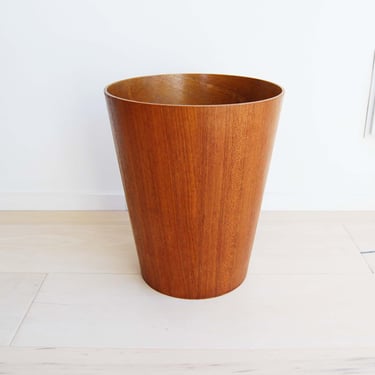 Scandinavian Modern Round Teak Waste Basket Bent Plywood 