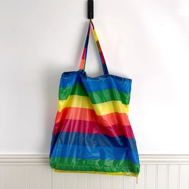 Rainbow striped nylon tote bag with umbrella - 1970s vintage accessory 